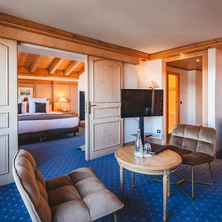 Carlina 5* Куршевель