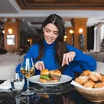 Le Carlina 1850 Hotel