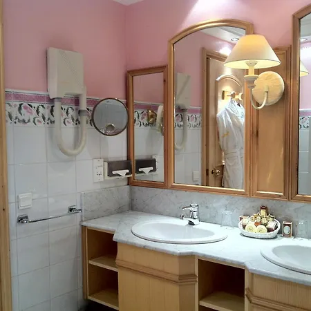 Carlina 5*