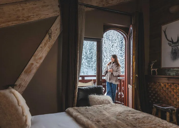 Hotel Le Carlina Courchevel 1850 5* קורשבל