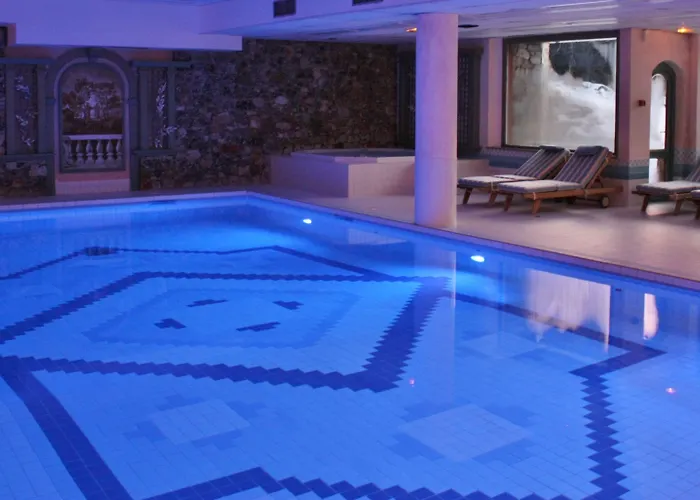 מלון Hotel Le Carlina Courchevel 1850 קורשבל